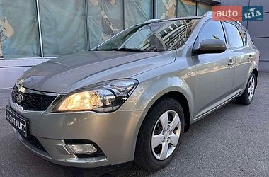 Універсал Kia Ceed 2012 в Миколаєві