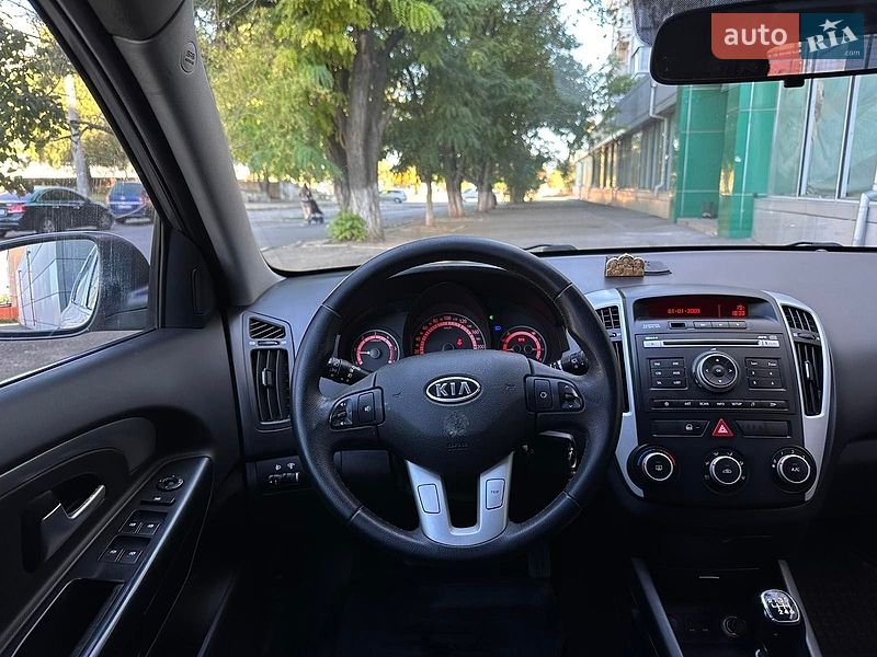 Універсал Kia Ceed 2012 в Миколаєві