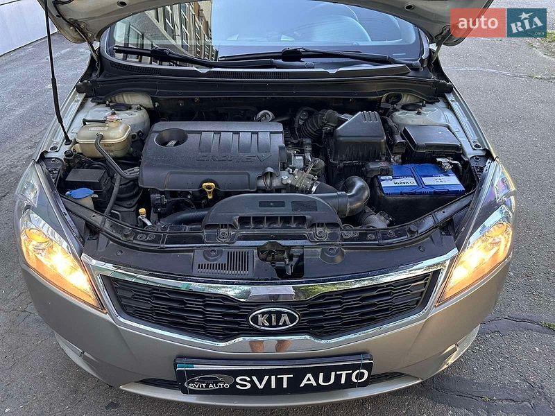 Універсал Kia Ceed 2012 в Миколаєві