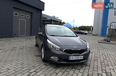 Хэтчбек Kia Ceed 2013 в Малине