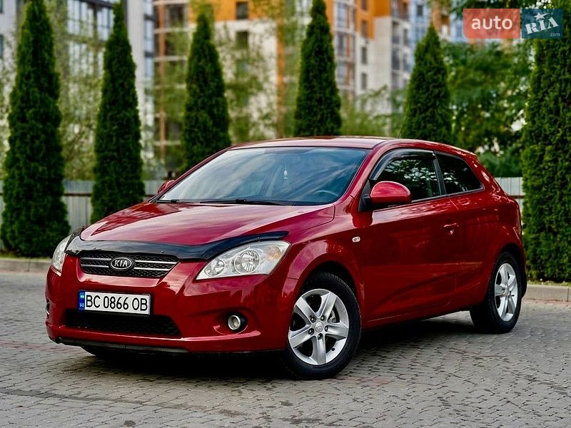 Хетчбек Kia Ceed 2008 в Івано-Франківську фото 5 Хетчбек Kia Ceed 2008 в Івано-Франківську