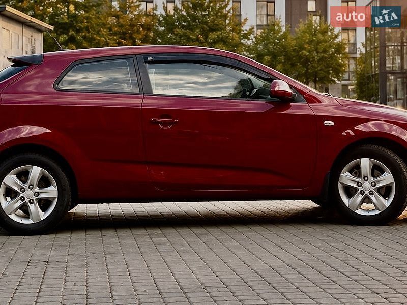 Хетчбек Kia Ceed 2008 в Івано-Франківську фото 10 Хетчбек Kia Ceed 2008 в Івано-Франківську