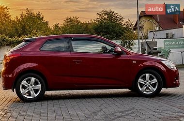 Хетчбек Kia Ceed 2008 в Івано-Франківську фото 8 Хетчбек Kia Ceed 2008 в Івано-Франківську