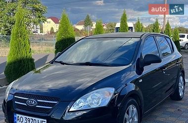 Хэтчбек Kia Ceed 2007 в Ужгороде