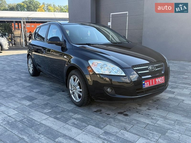 Хэтчбек Kia Ceed 2009 в Луцке Хэтчбек Kia Ceed 2009 в Луцке