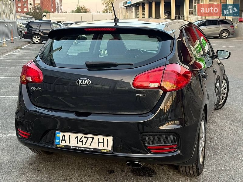 Хетчбек Kia Ceed 2016 в Києві фото 7 Хетчбек Kia Ceed 2016 в Києві