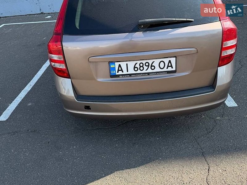 Универсал Kia Ceed 2008 в Василькове