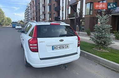 Универсал Kia Ceed 2009 в Ужгороде