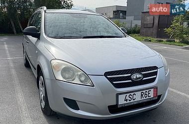 Универсал Kia Ceed 2008 в Ровно