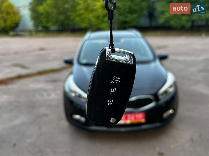 Універсал Kia Ceed 2013 в Житомирі