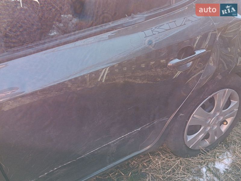 Универсал Kia Ceed 2011 в Житомире