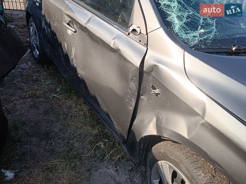 Универсал Kia Ceed 2011 в Житомире
