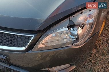 Универсал Kia Ceed 2011 в Житомире