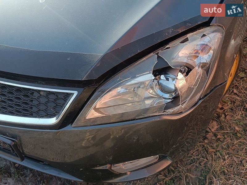 Универсал Kia Ceed 2011 в Житомире