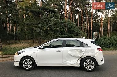 Хэтчбек Kia Ceed 2022 в Киеве
