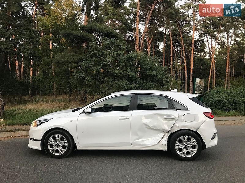 Хэтчбек Kia Ceed 2022 в Киеве