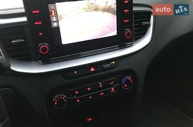 Хэтчбек Kia Ceed 2022 в Киеве