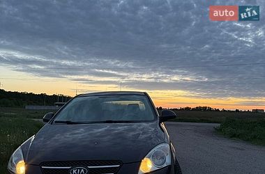 Хэтчбек Kia Ceed 2008 в Виннице