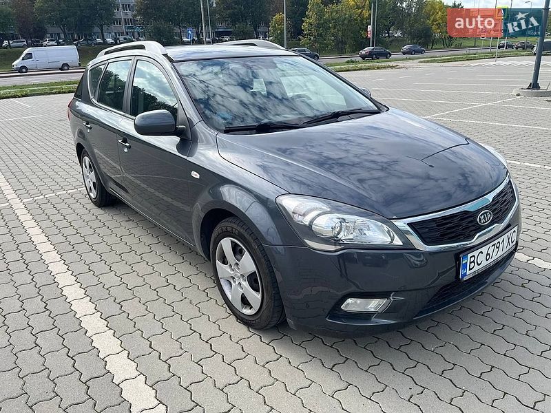 Kia Ceed 2011