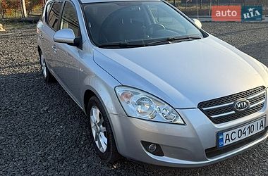 Універсал Kia Ceed 2007 в Луцьку