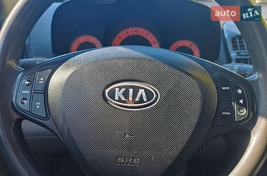 Хетчбек Kia Ceed 2008 в Ужгороді