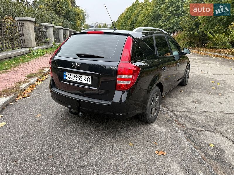 Универсал Kia Ceed 2008 в Умани