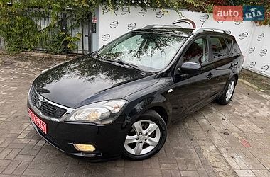 Універсал Kia Ceed 2010 в Дніпрі