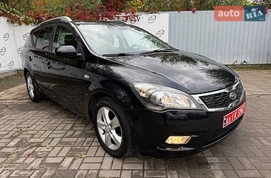 Универсал Kia Ceed 2010 в Днепре