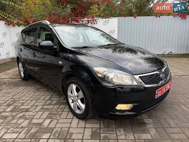 Универсал Kia Ceed 2010 в Днепре