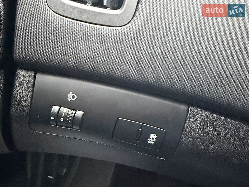 Универсал Kia Ceed 2010 в Луцке