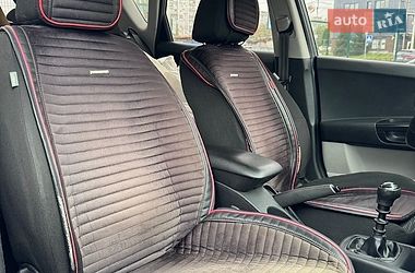 Хэтчбек Kia Ceed 2008 в Киеве фото 14 Хэтчбек Kia Ceed 2008 в Киеве