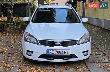 Универсал Kia Ceed 2011 в Днепре