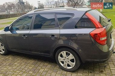 Универсал Kia Ceed 2010 в Стрые