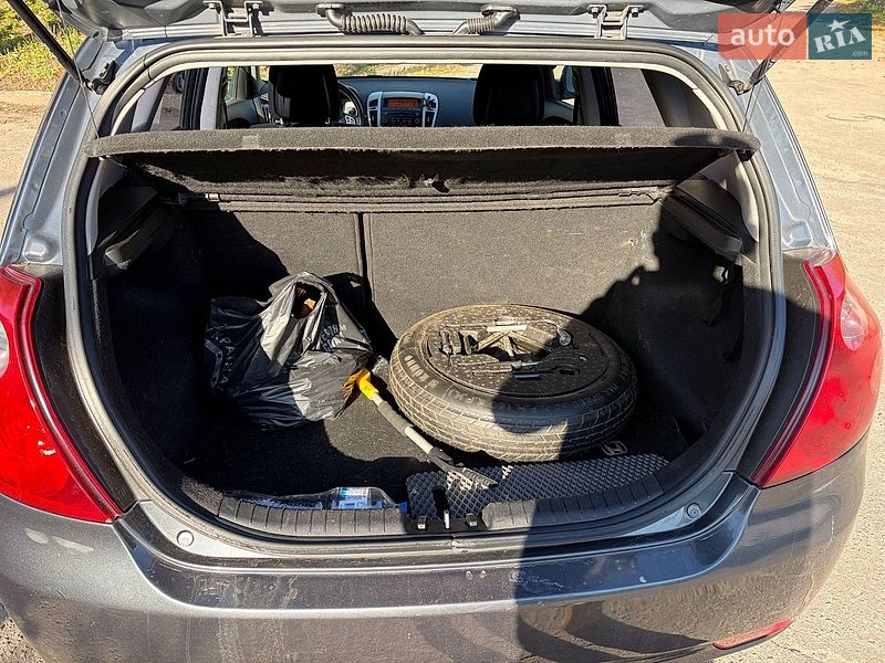 Хэтчбек Kia Ceed 2007 в Харькове