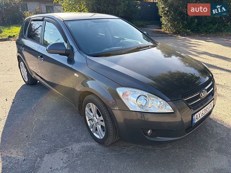 Хэтчбек Kia Ceed 2007 в Харькове