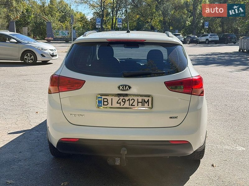 Універсал Kia Ceed 2013 в Полтаві