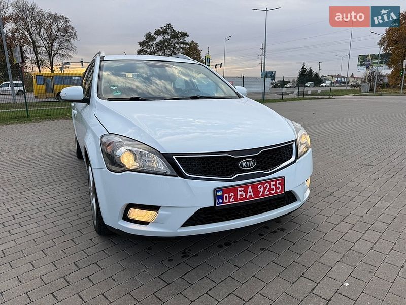 Универсал Kia Ceed 2011 в Виннице