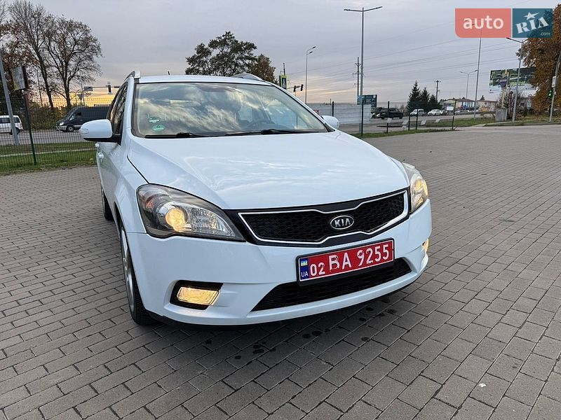 Универсал Kia Ceed 2011 в Виннице