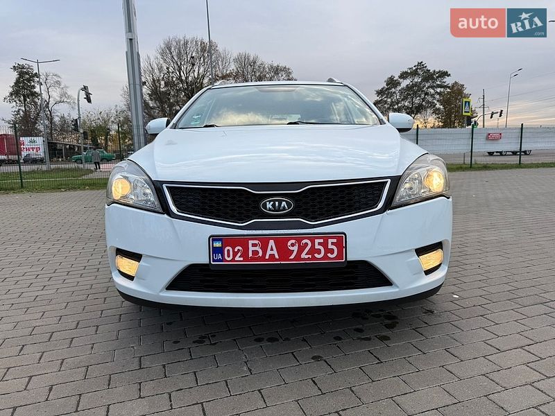 Универсал Kia Ceed 2011 в Виннице