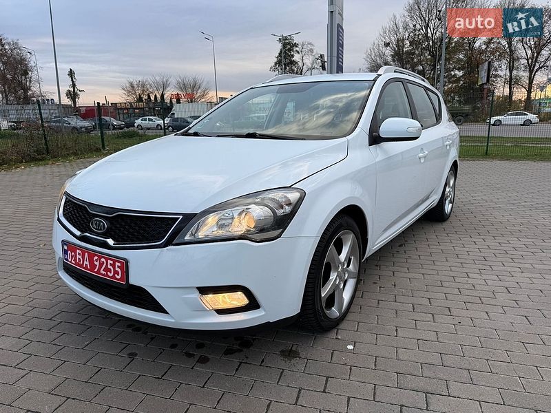 Універсал Kia Ceed 2011 в Вінниці фото 14 Універсал Kia Ceed 2011 в Вінниці