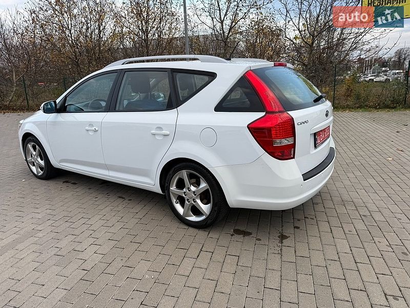 Универсал Kia Ceed 2011 в Виннице