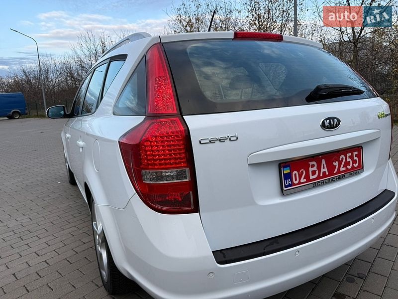 Универсал Kia Ceed 2011 в Виннице