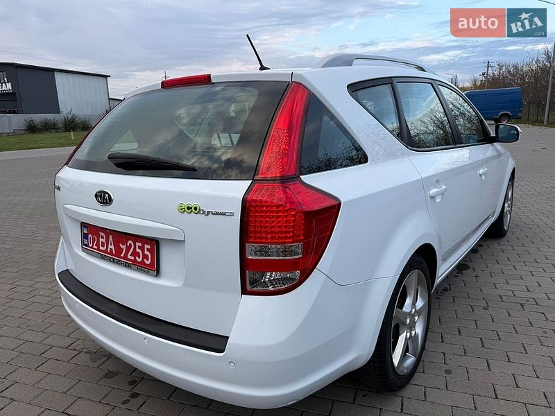 Универсал Kia Ceed 2011 в Виннице