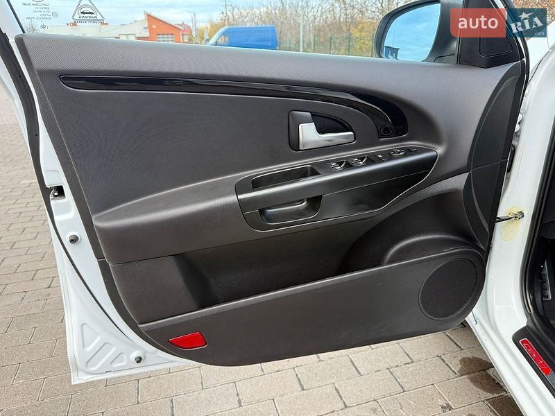Универсал Kia Ceed 2011 в Виннице