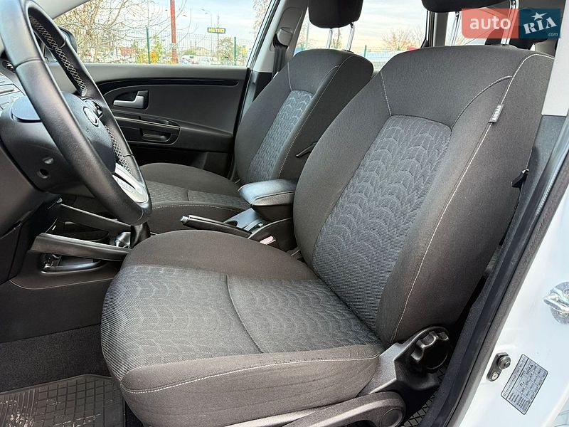 Универсал Kia Ceed 2011 в Виннице
