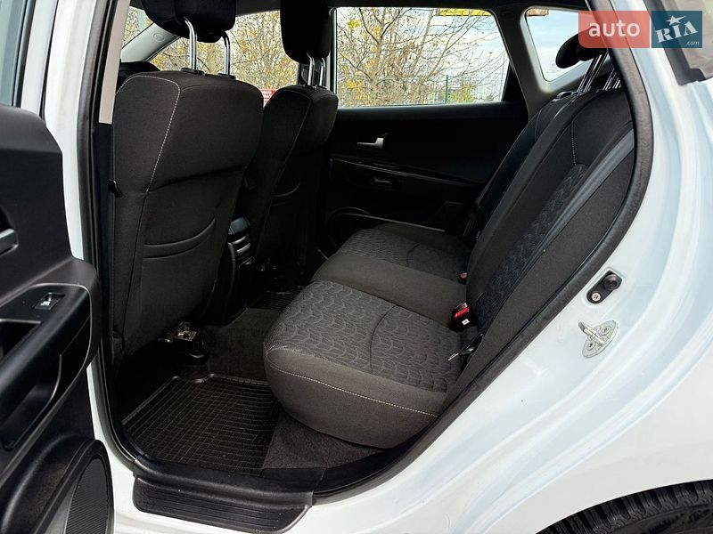 Универсал Kia Ceed 2011 в Виннице