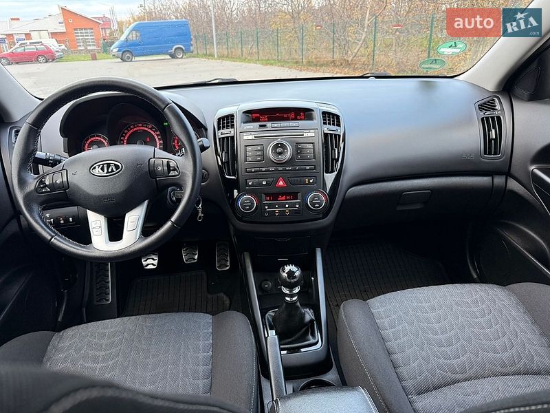 Универсал Kia Ceed 2011 в Виннице