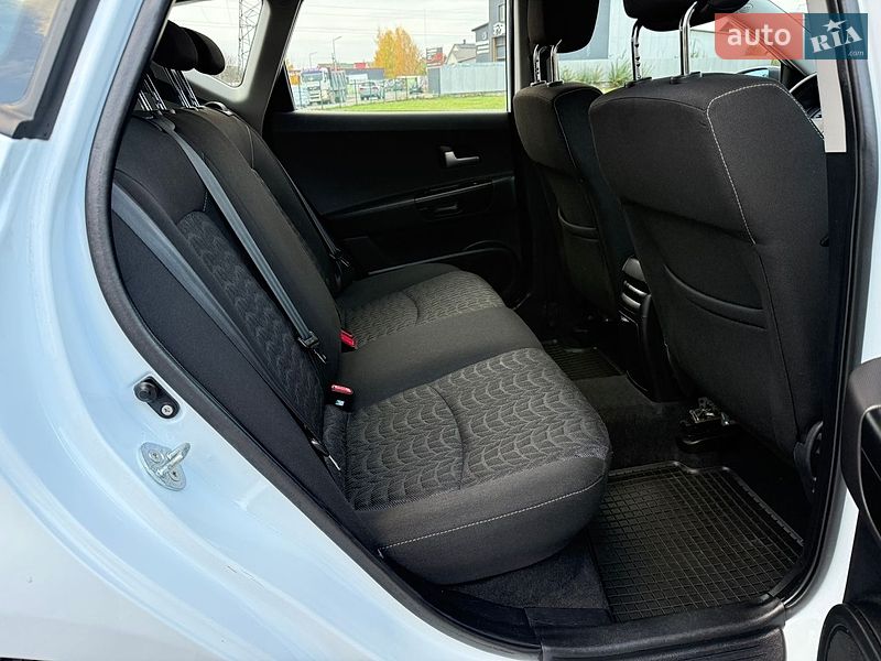 Универсал Kia Ceed 2011 в Виннице