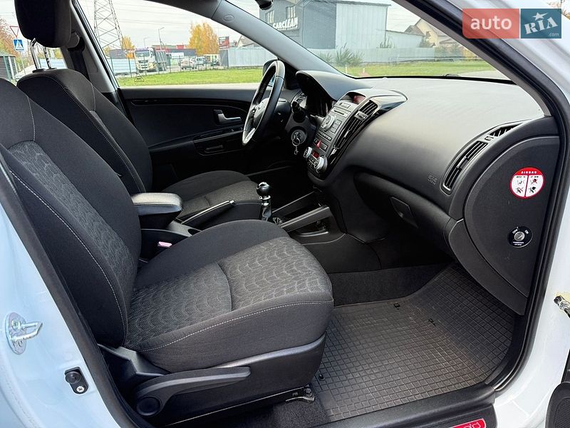 Универсал Kia Ceed 2011 в Виннице