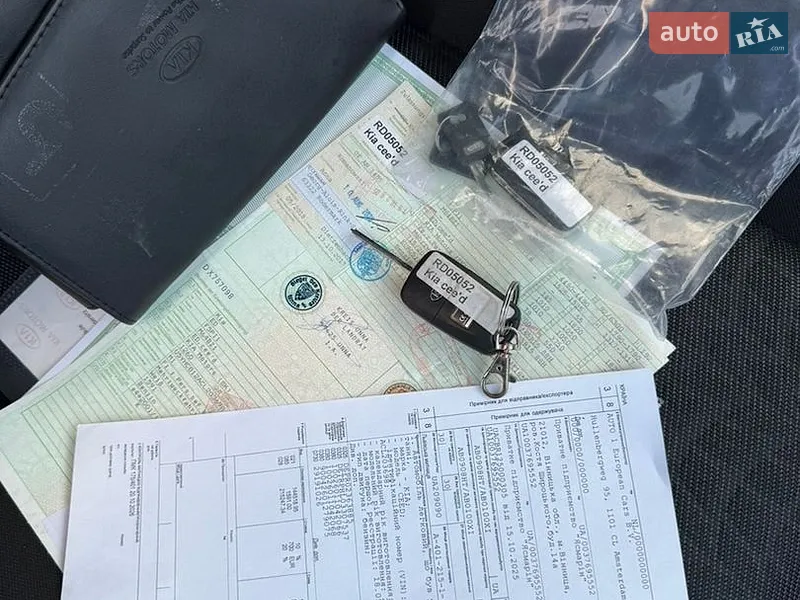 Универсал Kia Ceed 2011 в Виннице документ